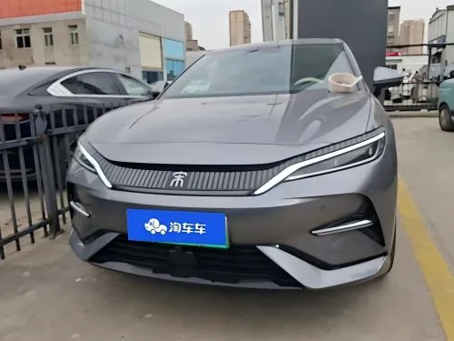 BYD Song Lev 2025 Múnla 662KMSUPERIOR Tiomána Tiomána Cliste
