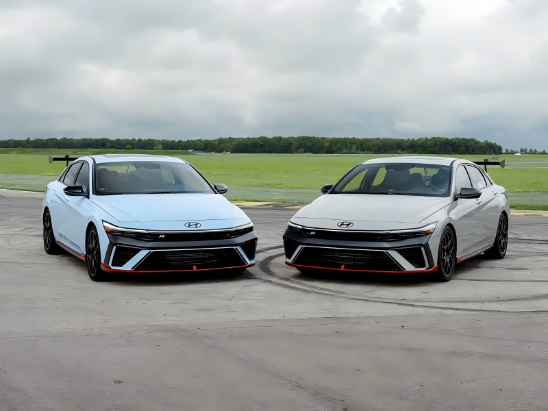 Tá tarchur láimhe 6-luas ar fáil! Ag déanamh TCR Road -Legal - Hyundai Elantra N TCR Íomhánna Oifigiúla Scaoilte.